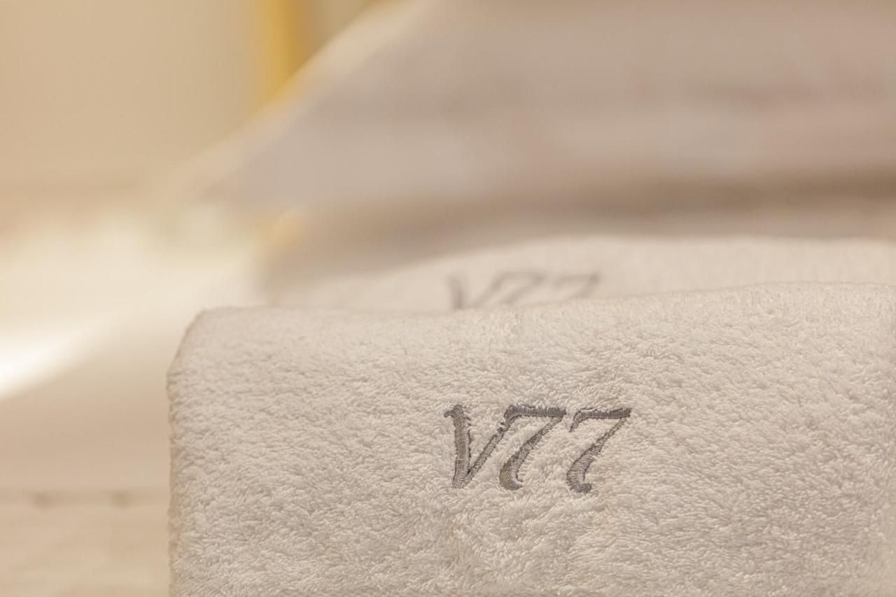 V77 Seafront Suites Rethymno  Exterior photo